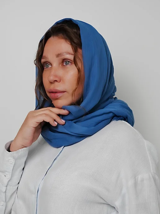 by MaryAnn Легкий однотонный шарф парео для весны и лета, синий