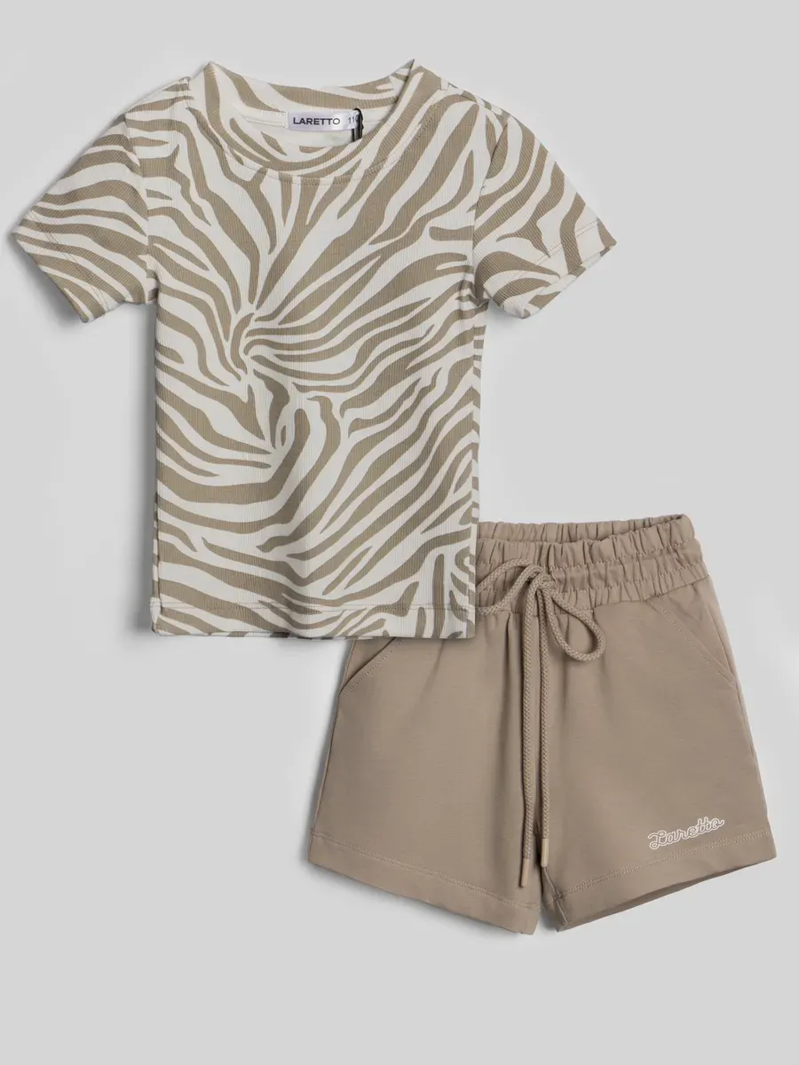 Футболка+шорты, Weathered Teak 17-1112