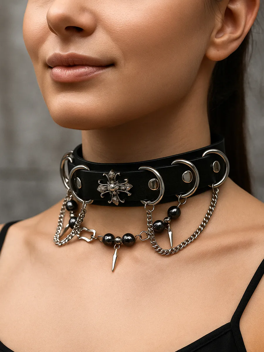 Кожаный готический чокер крест Chrome hearts с шипами