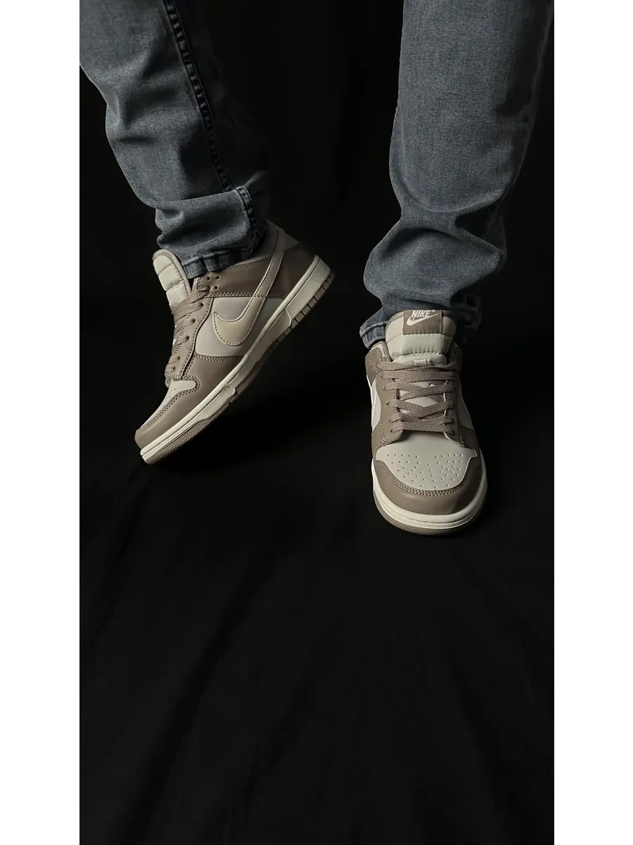 Кроссовки Nike